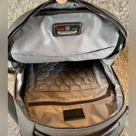 Tumi Harrison Warren Backpack Bag 142073-1374 - Picture 7 of 11